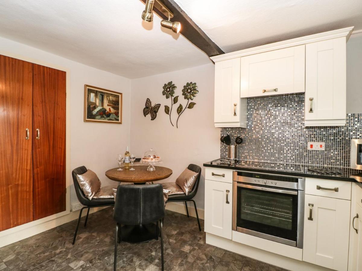 Cariad Cottage Лудлоу Экстерьер фото